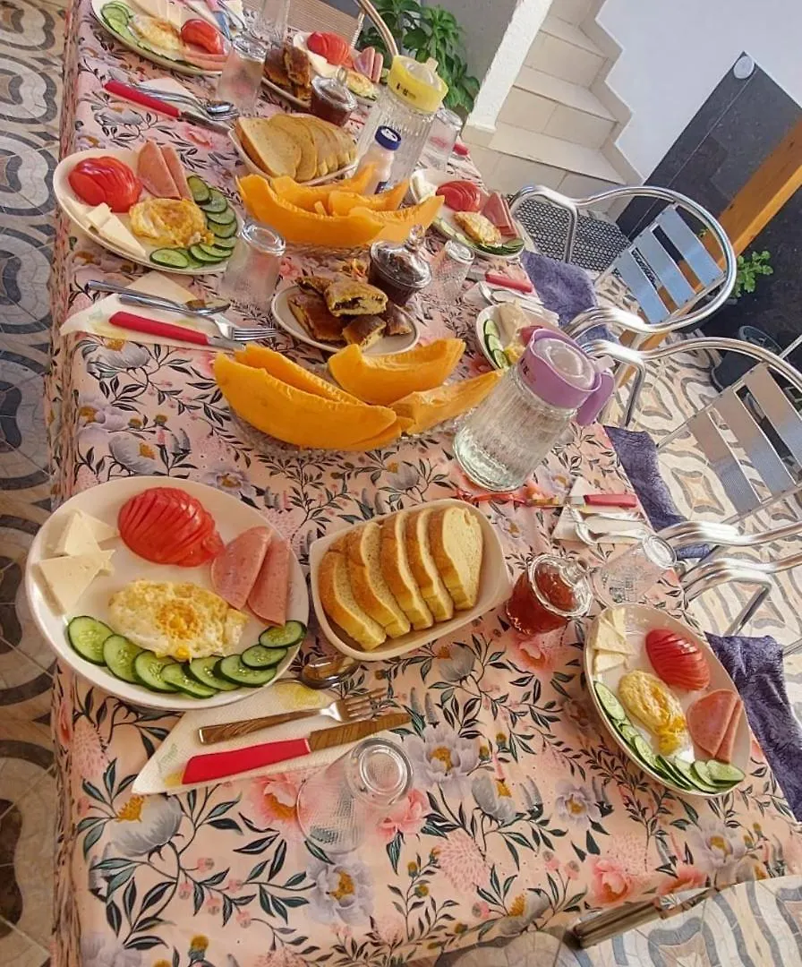 Appartement Guest House Flowers Berat