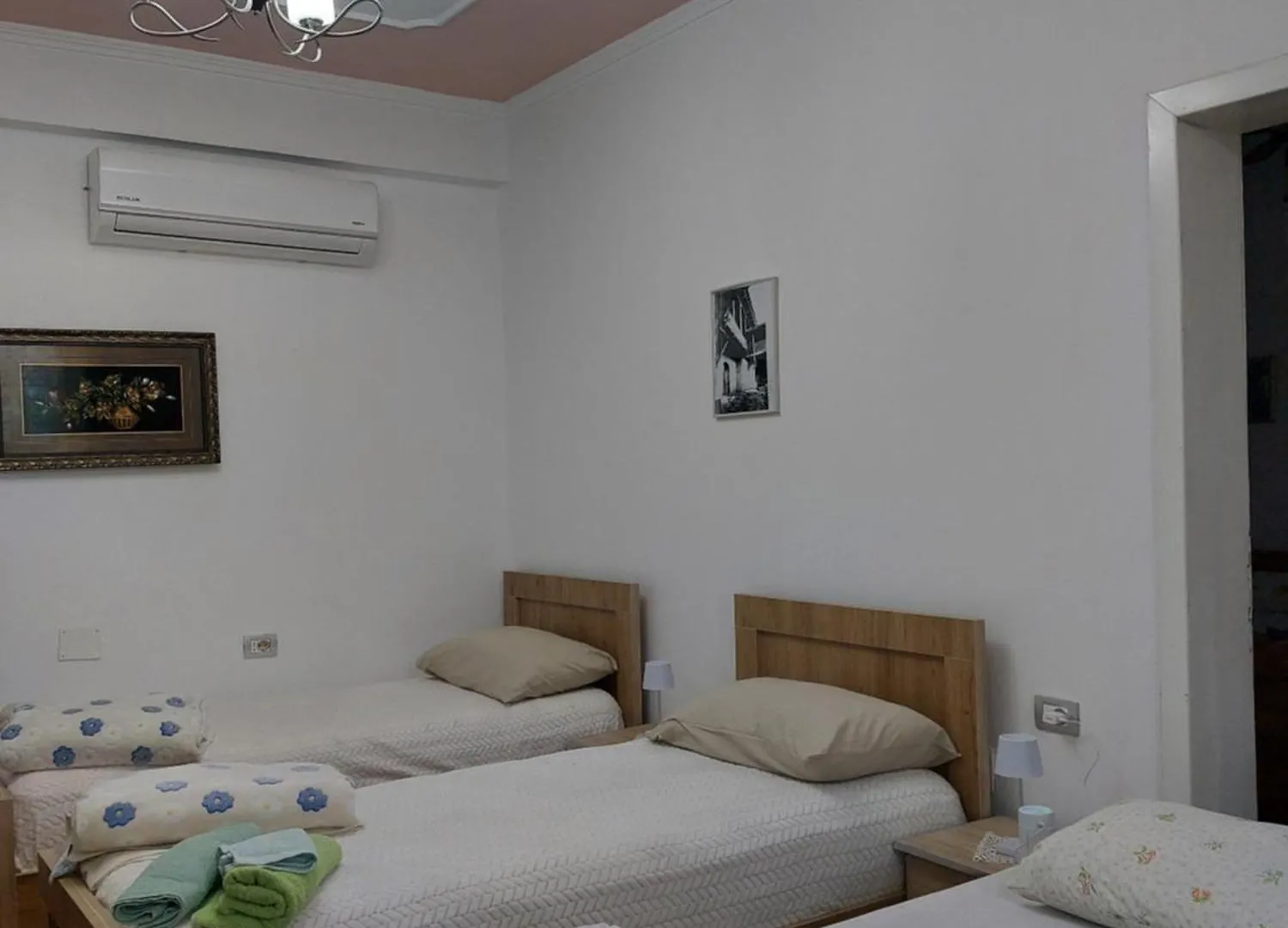 Guest House Flowers Berat 0*,