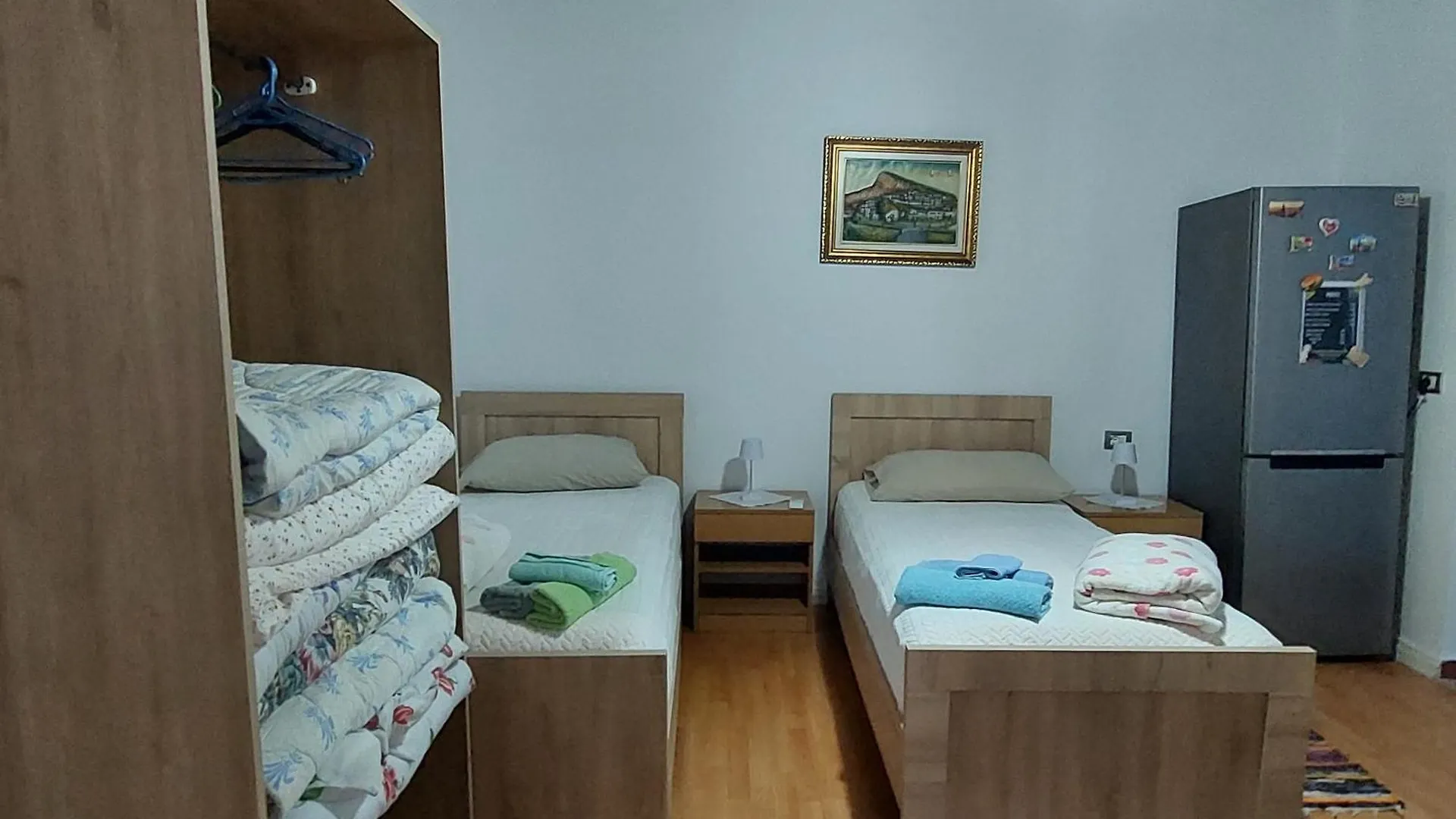 Lägenhet Guest House Flowers Berat Albanien
